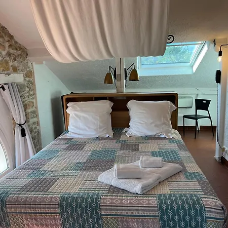 La Roseraie , Familial Ouvert Toute L'annee 3*
