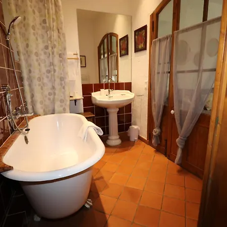 Otel La Roseraie , Familial Ouvert Toute L'annee Vence